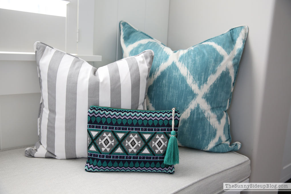 sole-society-teal-clutch