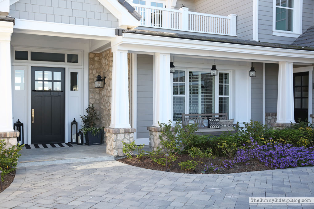 Craftsman custom Home (Sunny Lifestyles)