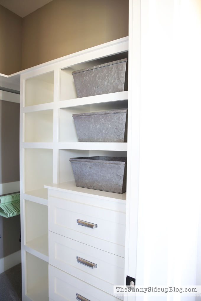 Closet organization (Sunny Lifestyles)