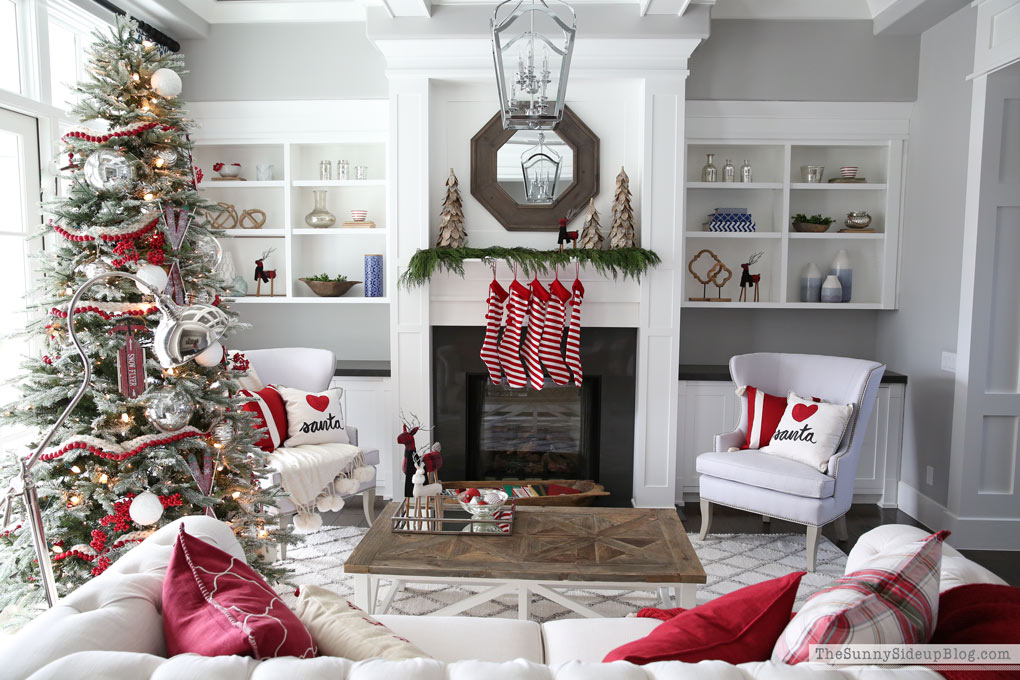 Christmas Home Tour! (Sunny Lifestyles)