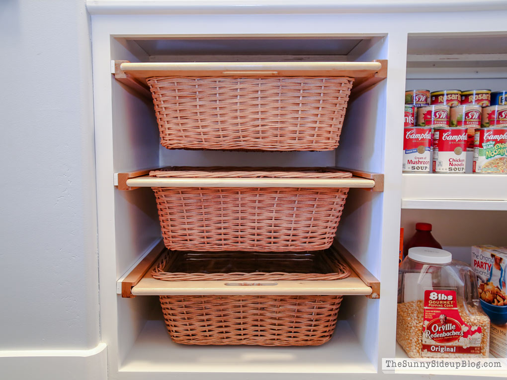 Organized Pantry Baskets (Sunny Lifestyles)