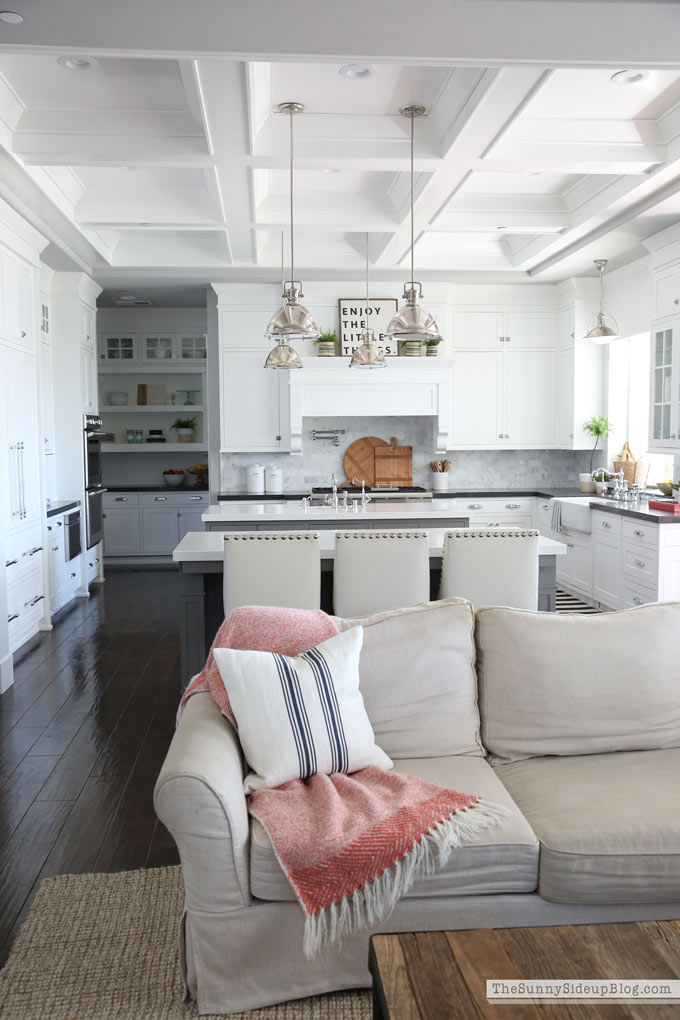 Spring Home Tour (Sunny Lifestyles)