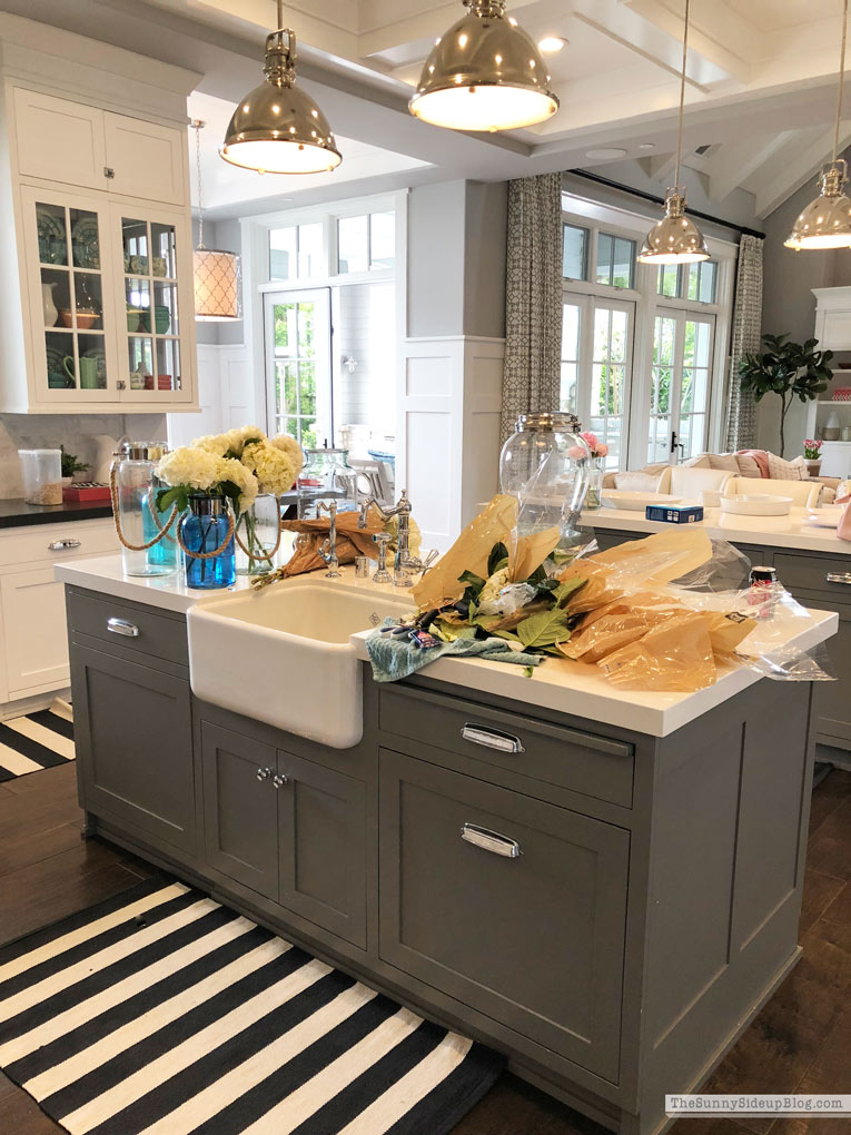 Outdoor Party and Fashion Favs (Sunny Lifestyles)