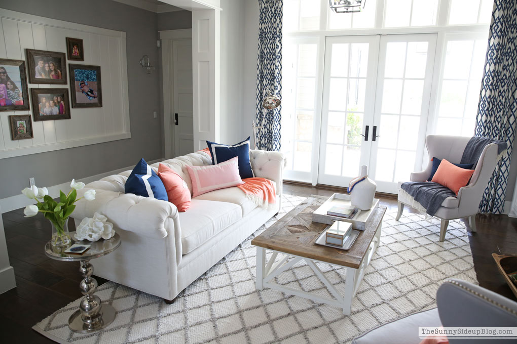 Living Room Summer Decor! (Sunny Lifestyles)