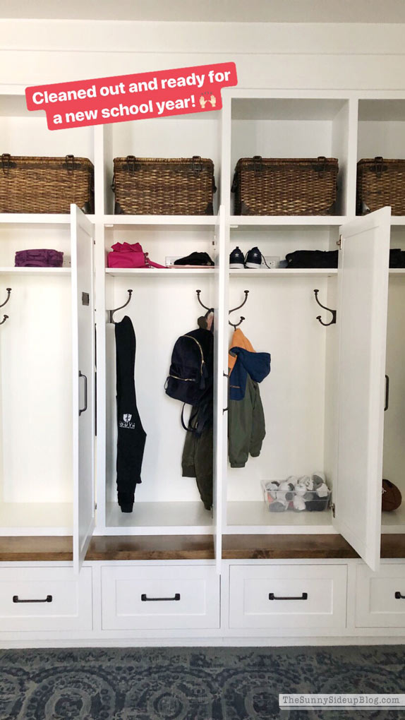 Organizing Progress and Girls School Clothes (Sunny Lifestyles) 