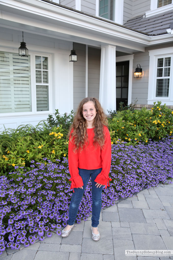 Organizing Progress and Girls School Clothes (Sunny Lifestyles) 