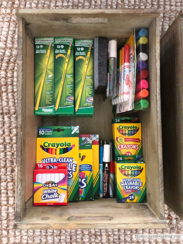 Organized Office Supplies (Sunny Lifestyles)