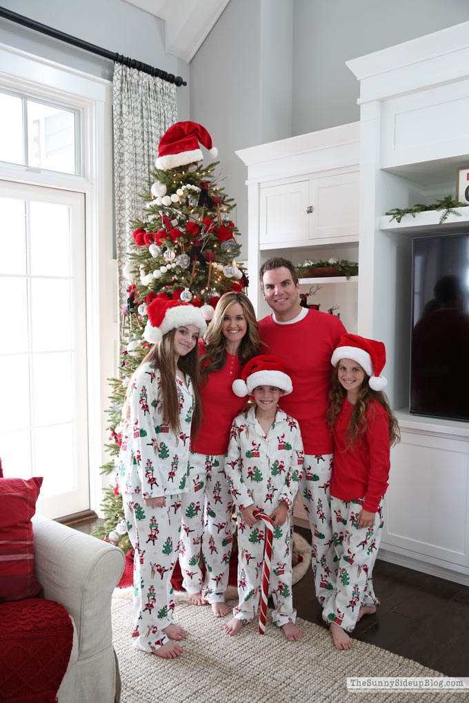 Decorating our Tree and fun Christmas PJ's! (Sunny Lifestyles)