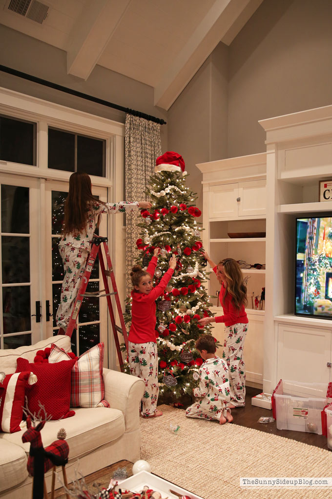 Decorating our Tree and fun Christmas PJ's! (Sunny Lifestyles)