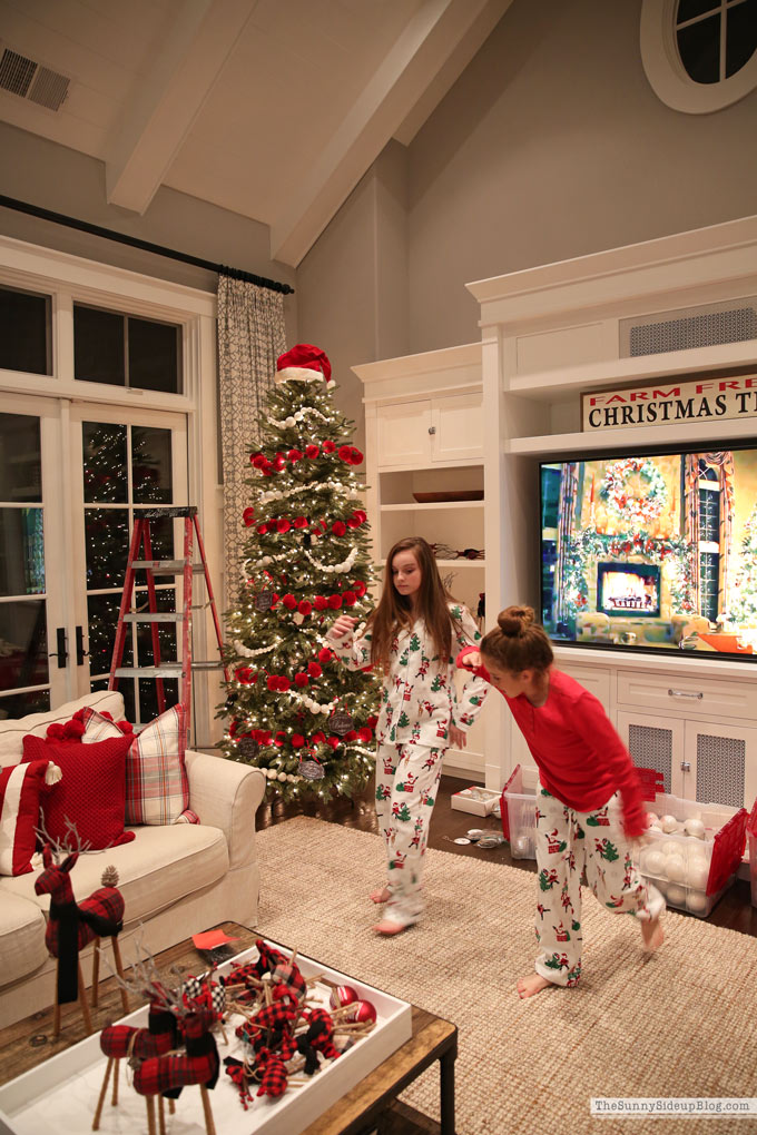 Decorating our Tree and fun Christmas PJ's! (Sunny Lifestyles)