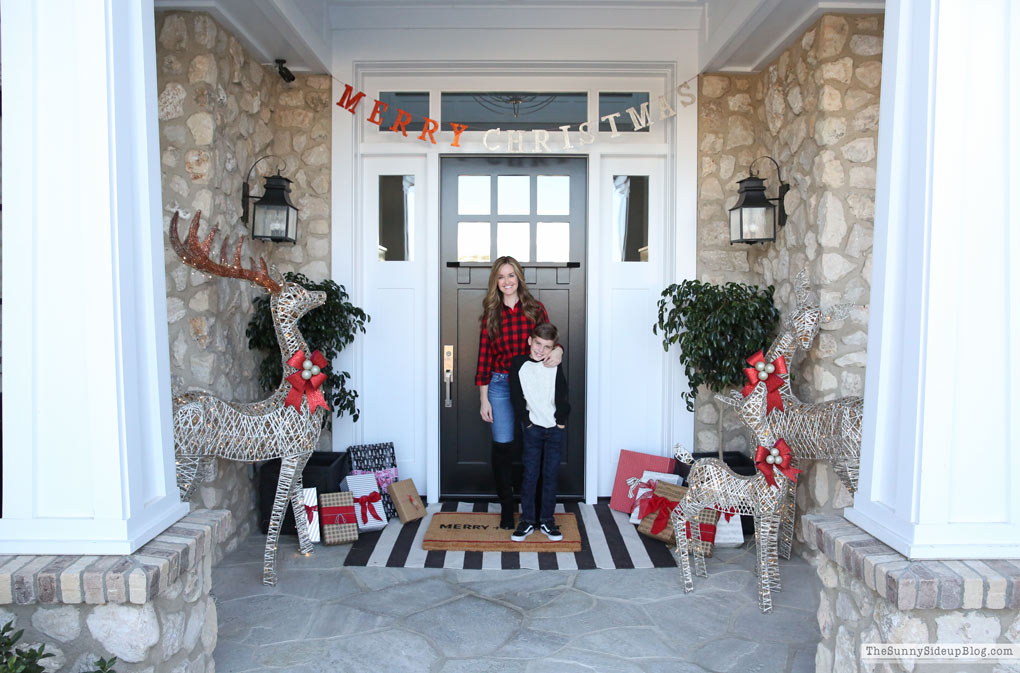 December Fashion (Sunny Lifestyles)