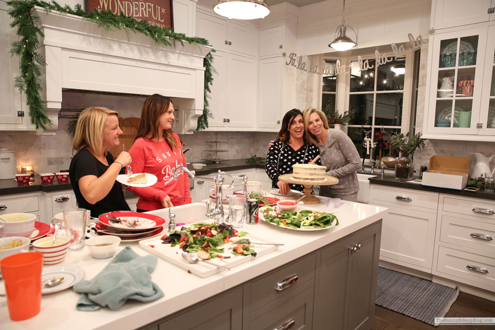 Christmas PJ Party (Sunny Lifestyles)