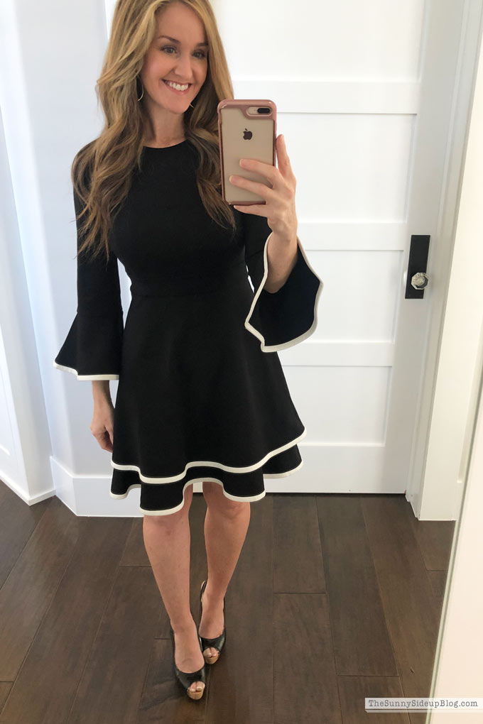 December Fashion (Sunny Lifestyles)