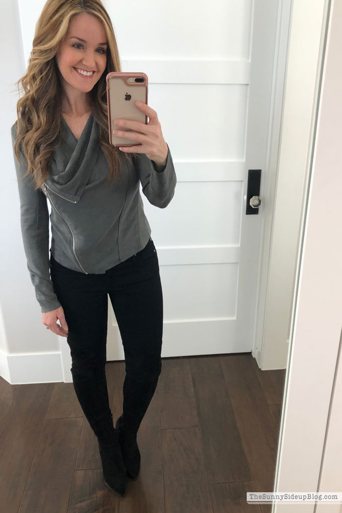 December Fashion (Sunny Lifestyles)