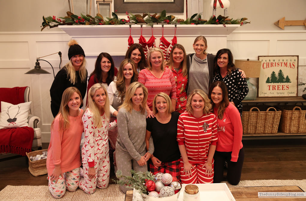 Christmas PJ Party (Sunny Lifestyles)