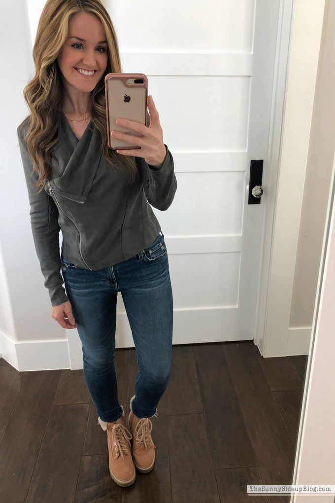 December Fashion (Sunny Lifestyles)