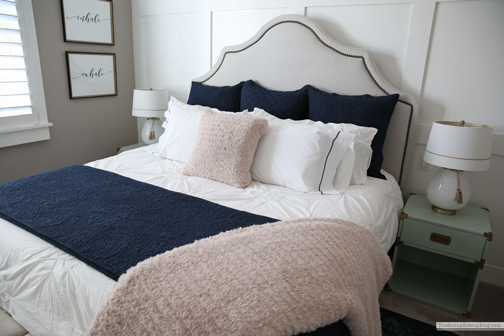 Guest Bedroom Decor (Sunny Lifestyles)