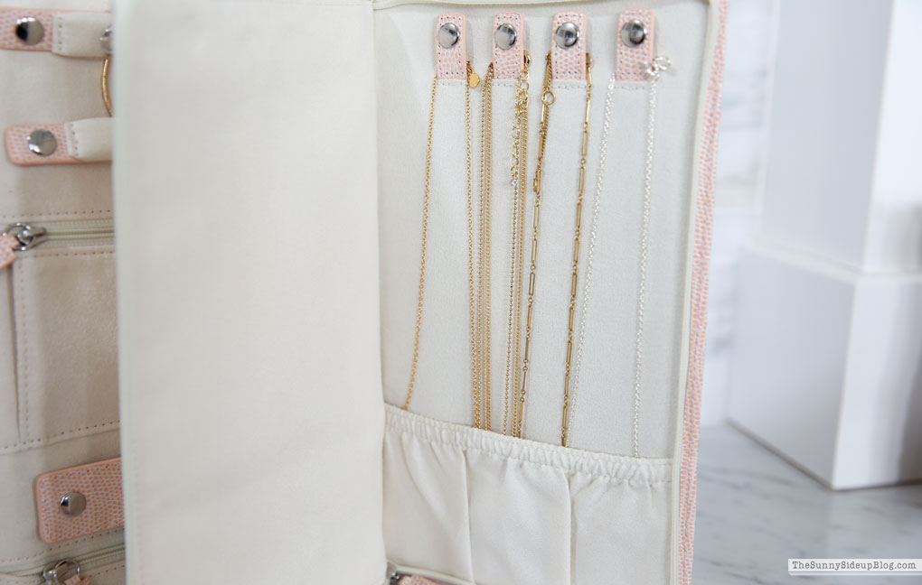 Organized Packing (Sunny Lifestyles)