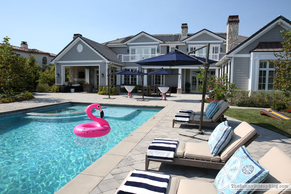Outdoor Pool Organization (Sunny Lifestyles)