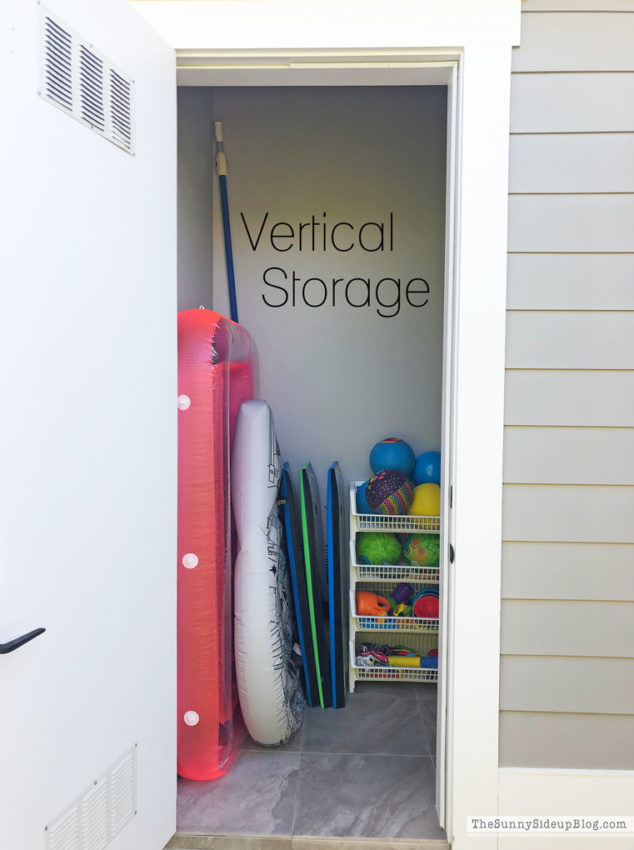 Outdoor Pool Organization (Sunny Lifestyles)