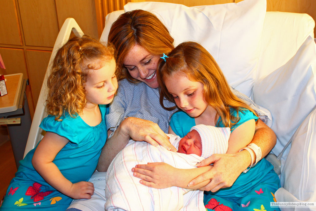 Ten Habits of Happy Moms (Sunny Lifestyles)