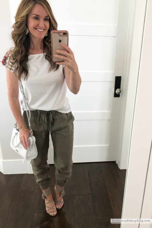 Summer Fashion (Sunny Lifestyles)