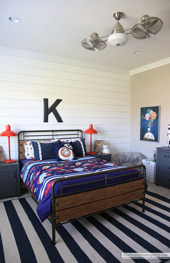 Boys Space Themed Bedroom (Sunny Lifestyles)
