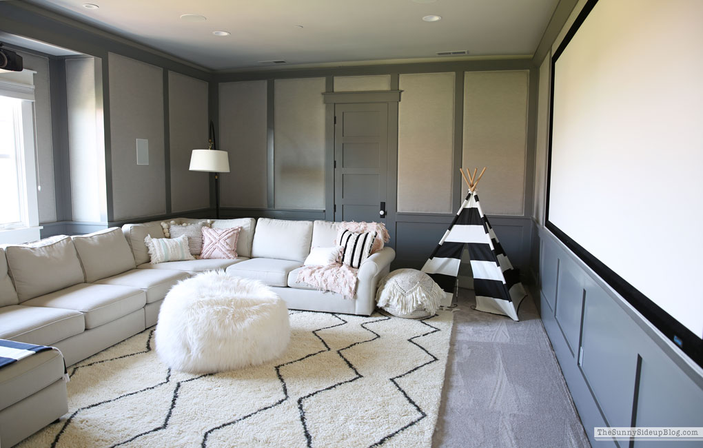 Theatre Room (Sunny Lifestyles)