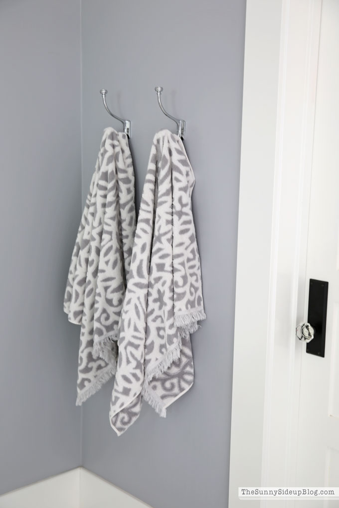 Master Bathroom Rug (Sunny Lifestyles)