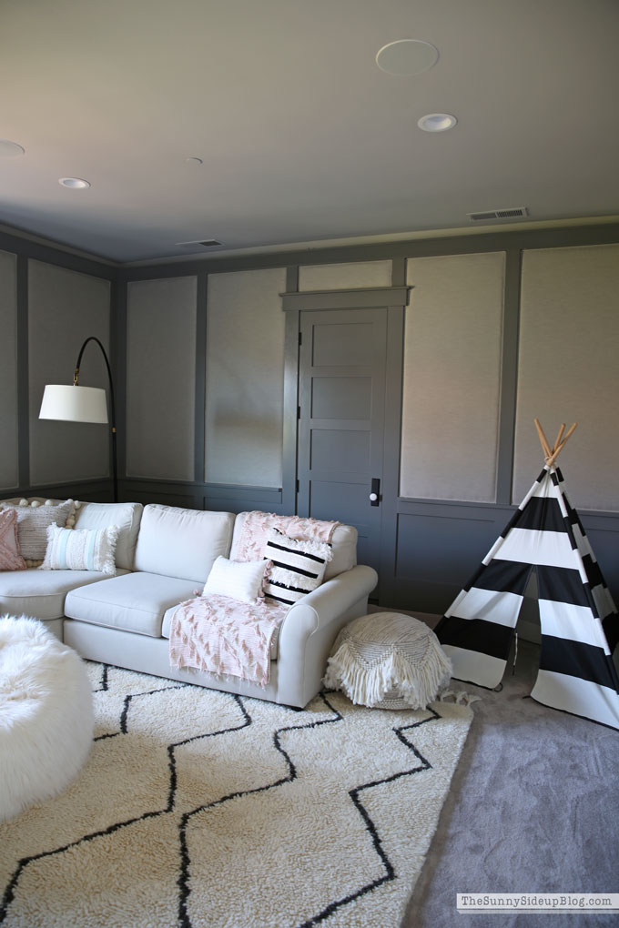 Theatre Room (Sunny Lifestyles)