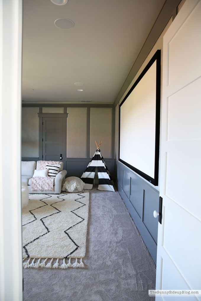 Theatre Room (Sunny Lifestyles)