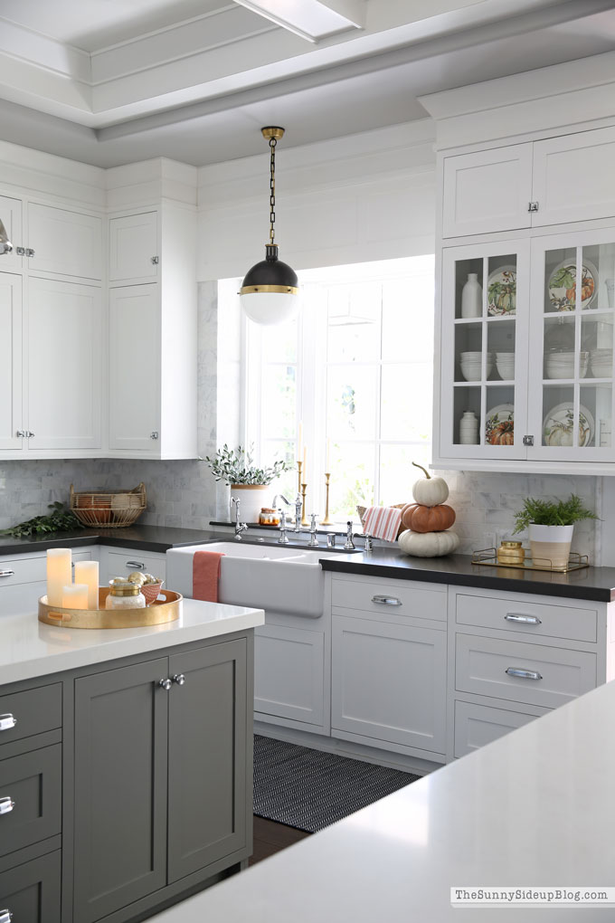 Fall Kitchen (Sunny Lifestyles)
