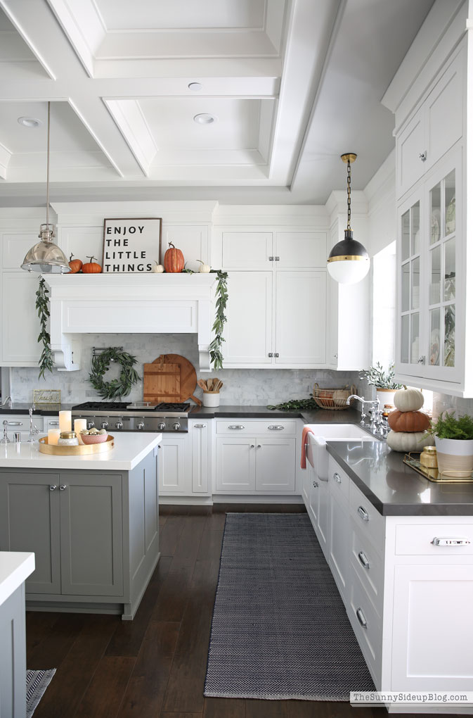 Fall Kitchen (Sunny Lifestyles)