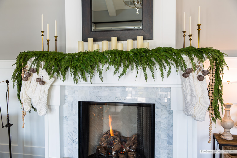 How to attach garland to a fireplace mantel (Sunny Lifestyles)