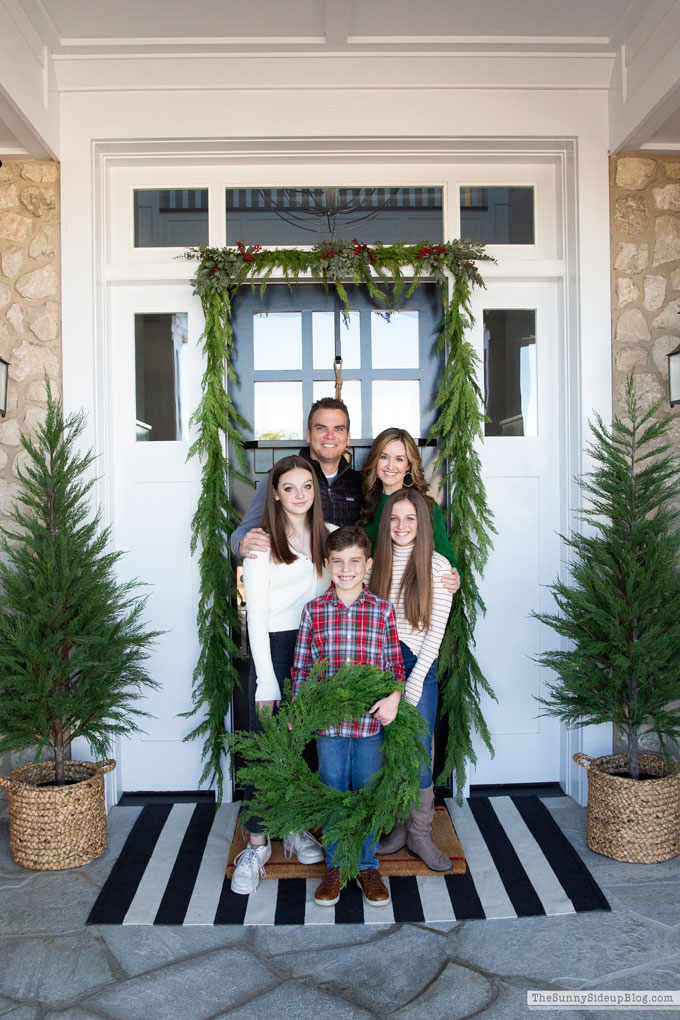 Merry Christmas (Sunny Lifestyles)