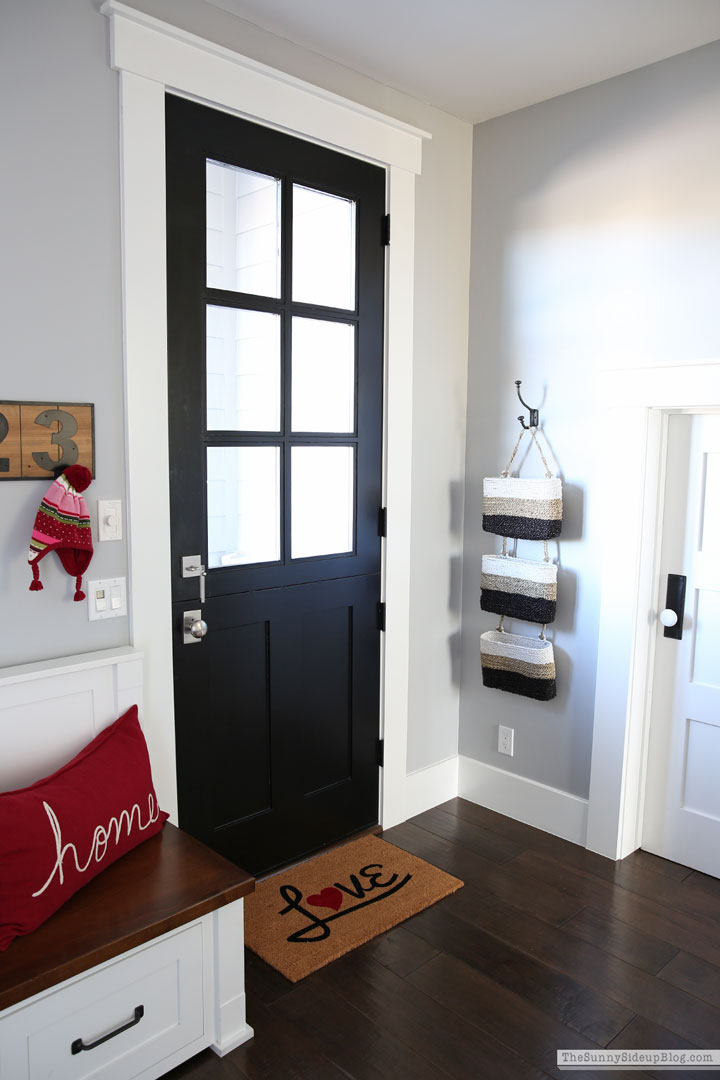 Mudroom Valentine's Day Decor (Sunny Lifestyles)
