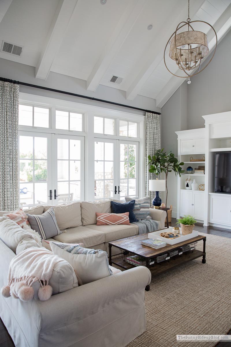 Spring Living Room (Sunny Lifestyles)