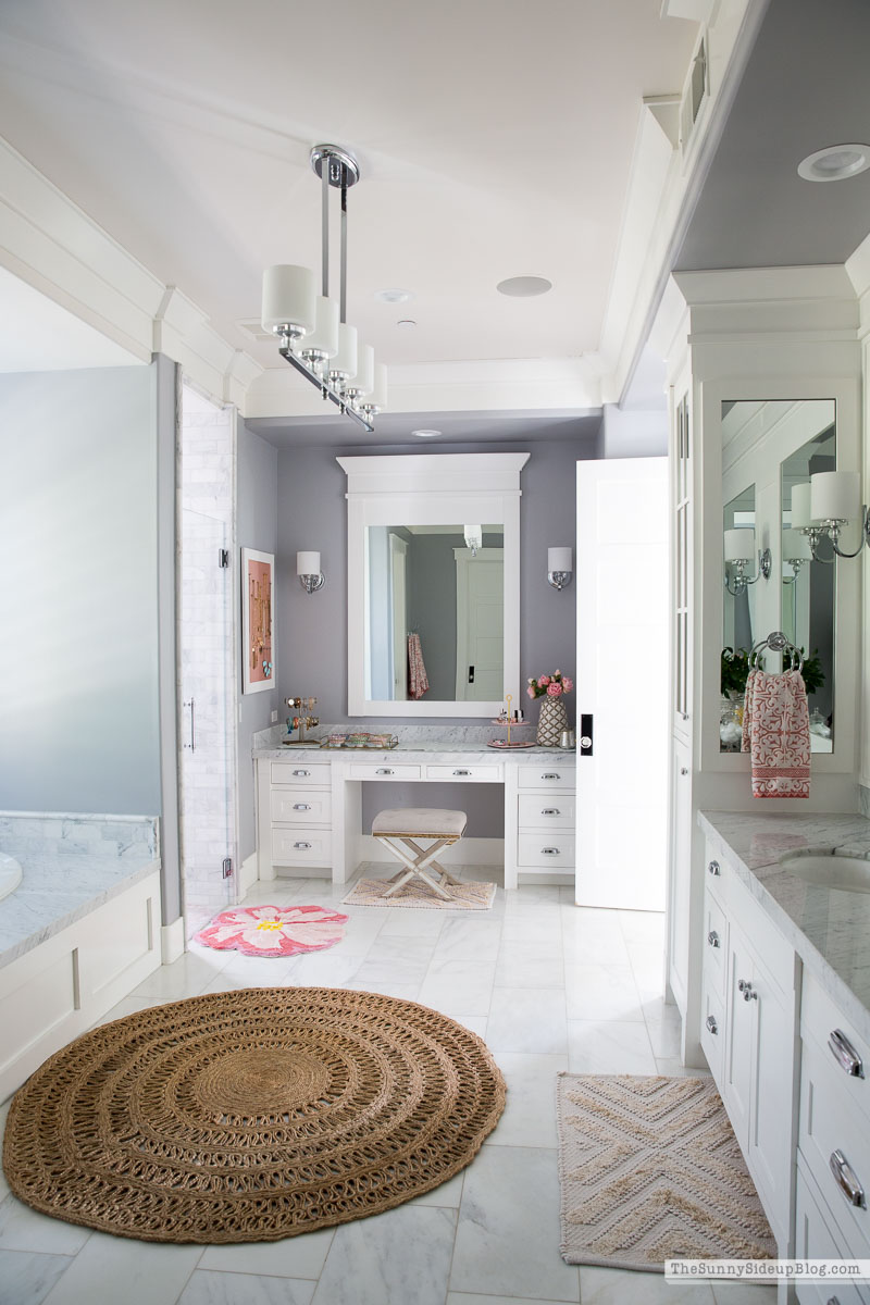 Bathroom Rugs for Spring (Sunny Lifestyles)