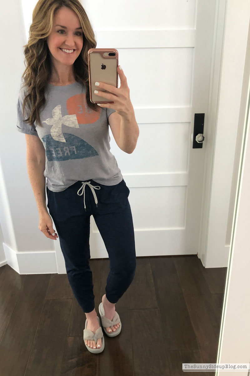 Fashion - cozy at home (Sunny Lifestyles)