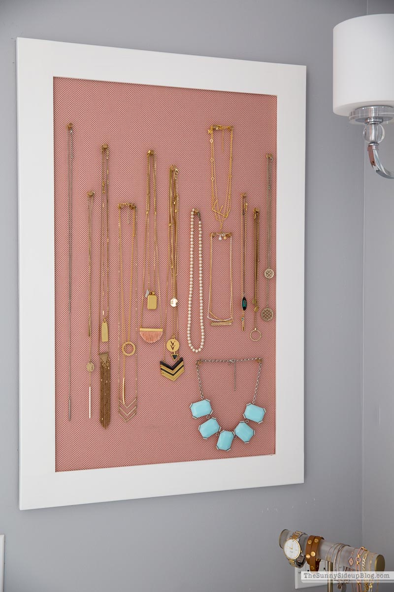Organized Bathroom Drawers (Sunny Lifestyles)