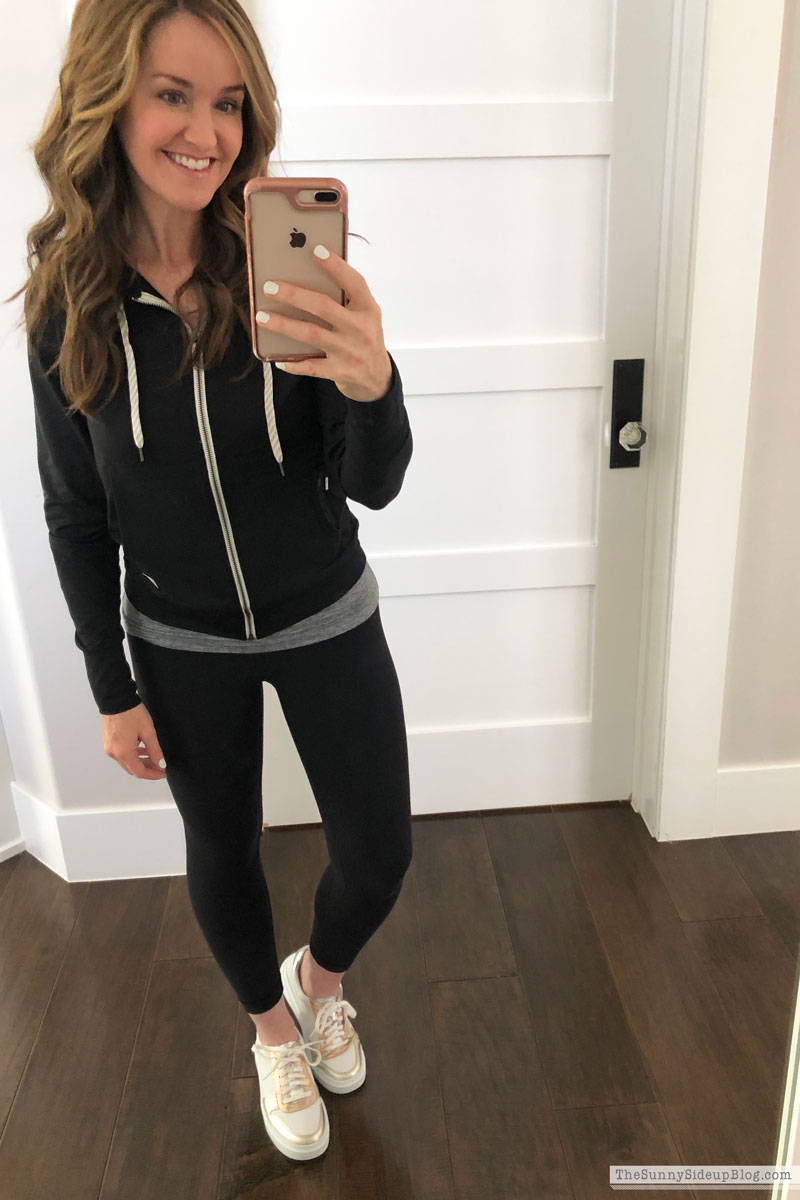 Fashion - cozy at home (Sunny Lifestyles)