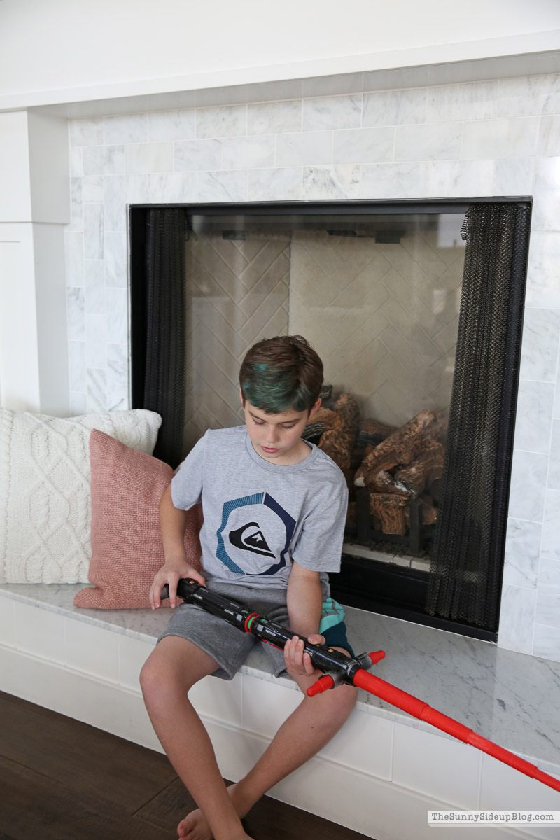 Kids' Spring and Summer Fashion (Sunny Lifestyles)