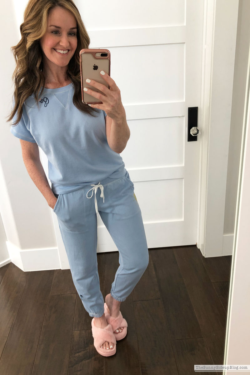 Fashion - cozy at home (Sunny Lifestyles)