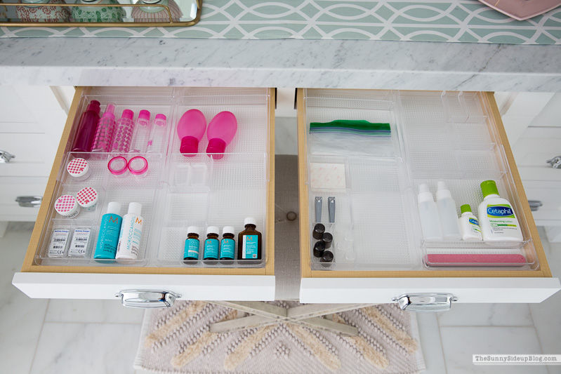 Organized Bathroom Drawers (Sunny Lifestyles)