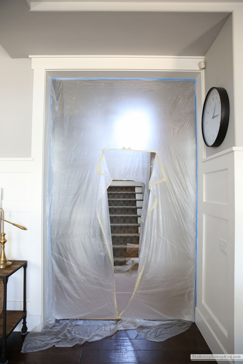 hallway molding (Sunny Lifestyles)