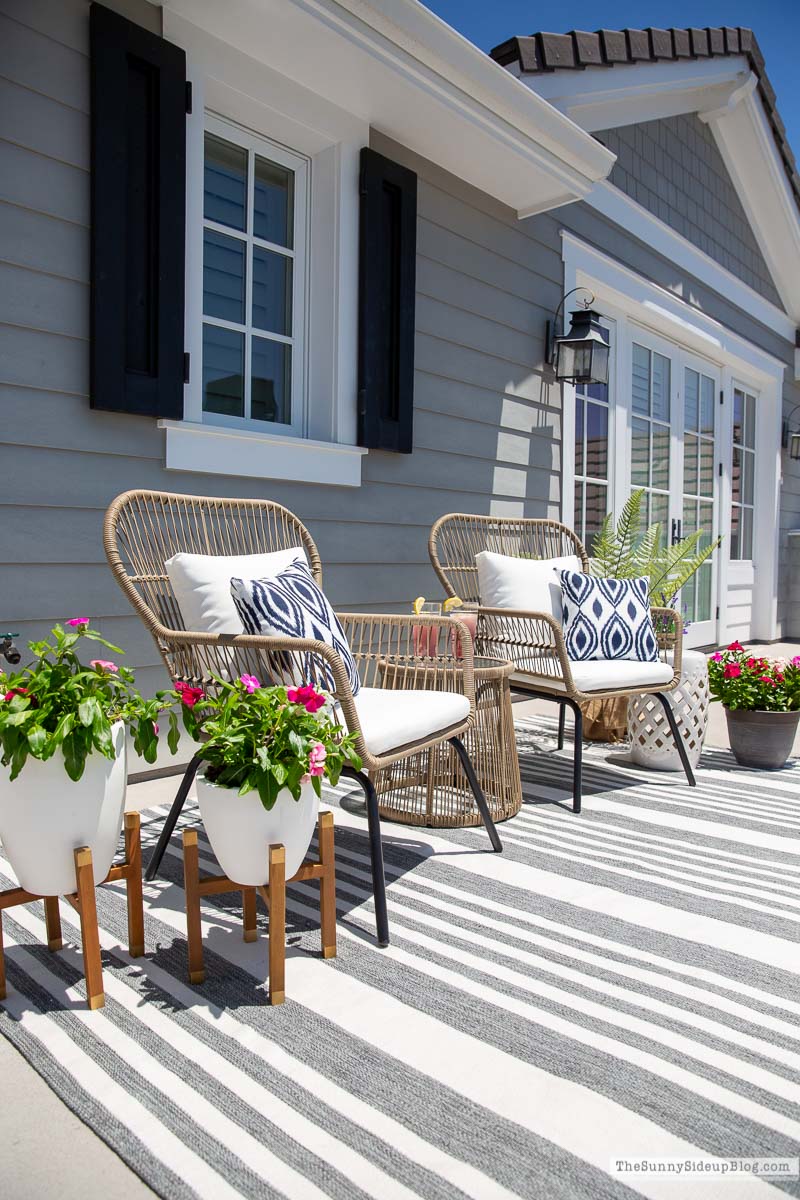 Deck Makeover (Sunny Lifestyles)