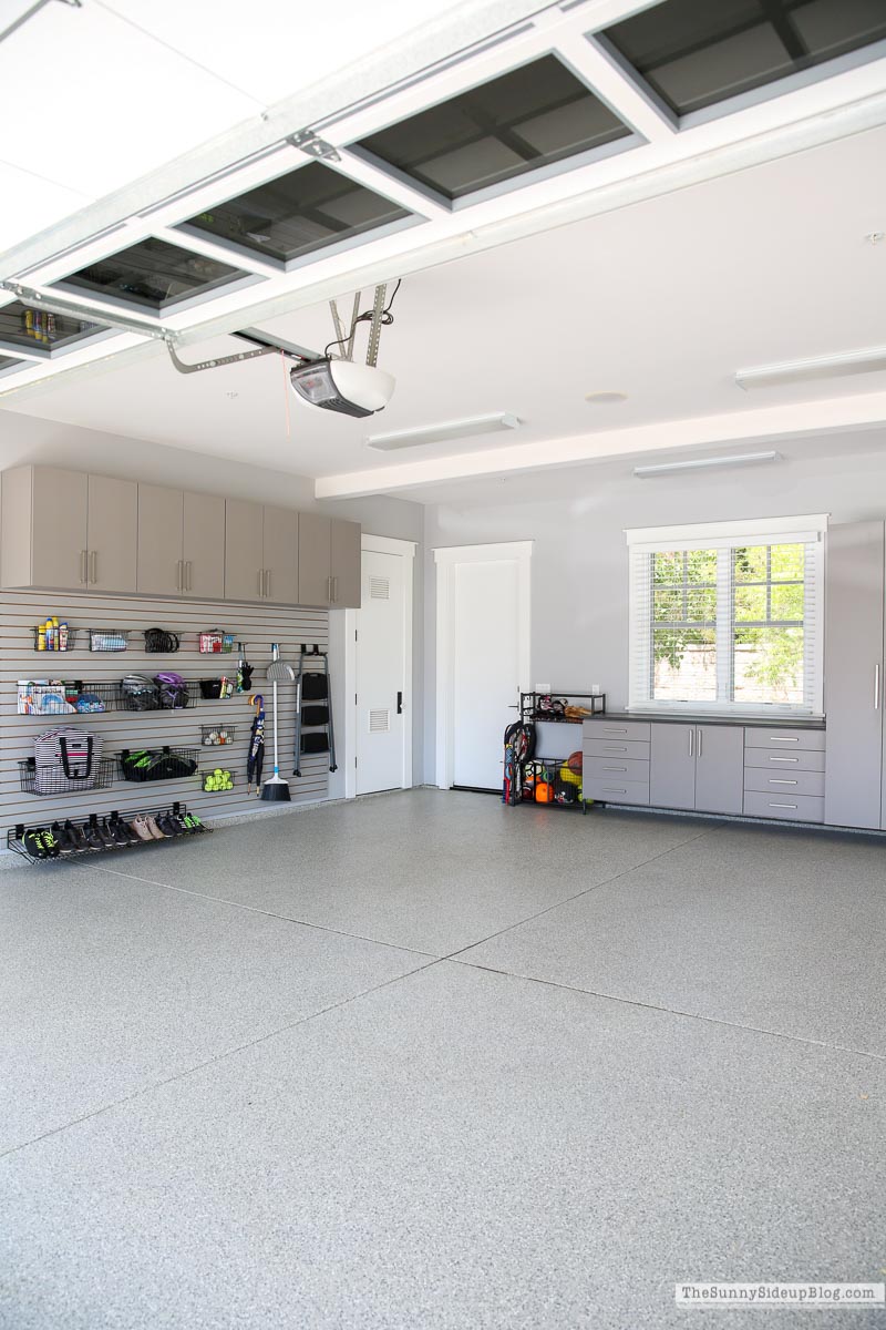 Organized Garage Slat Wall (Sunny Lifestyles)