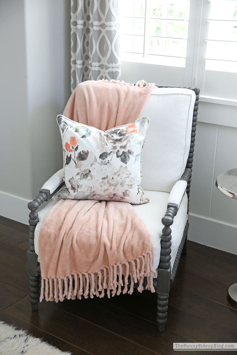 Master Bedroom (Sunny Lifestyles)