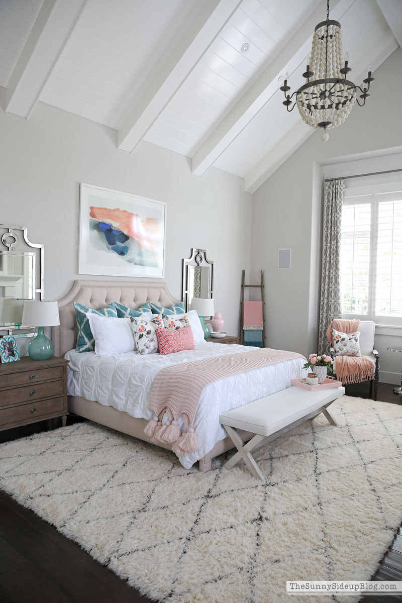 Master Bedroom (Sunny Lifestyles)