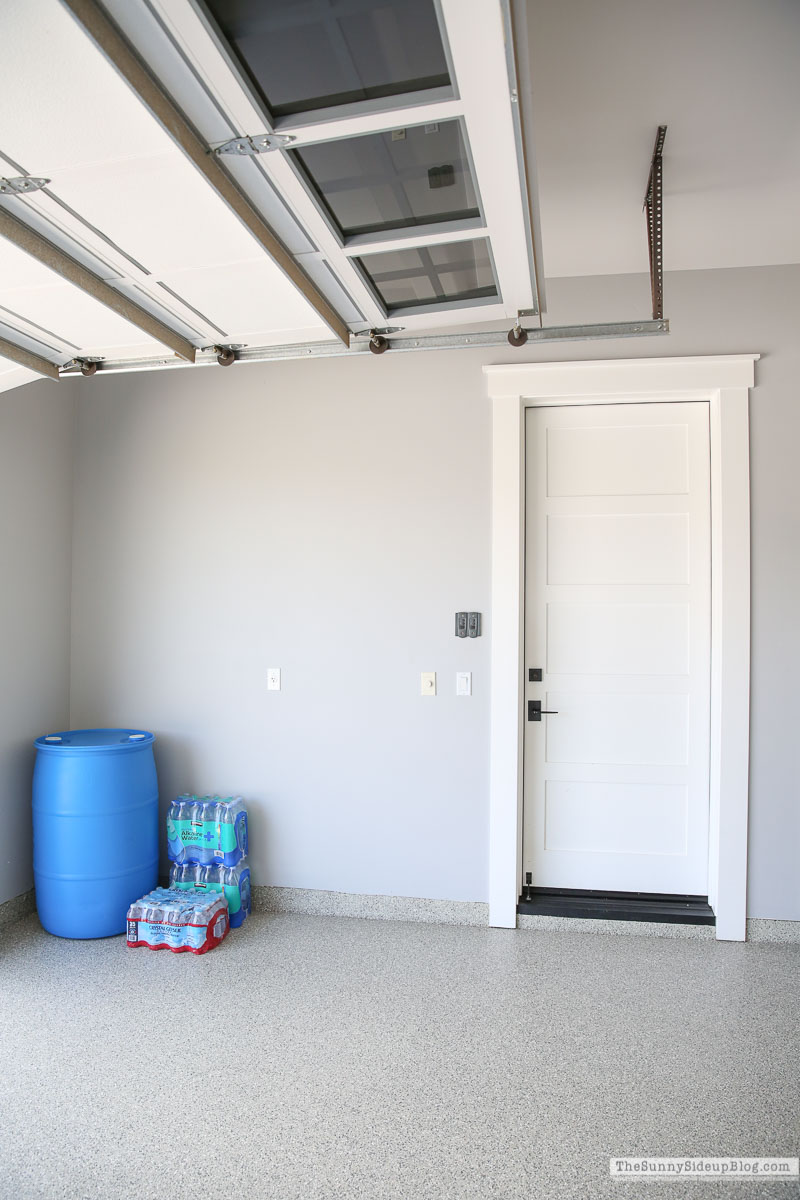 Organized Garage Cupboards (Sunny Lifestyles)